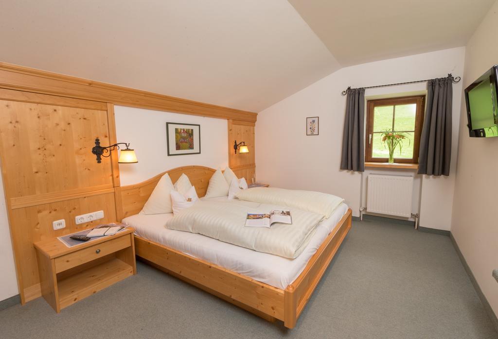 Der Erlhof Restaurant & Landhotel Zell am See Bilik gambar