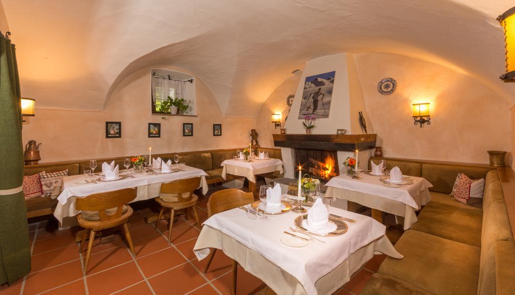 Der Erlhof Restaurant & Landhotel Zell am See Luaran gambar